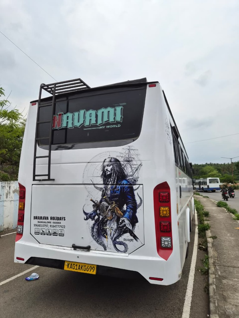 Bhairava Holidays Luxury Fleet - Navami KA01AK0699